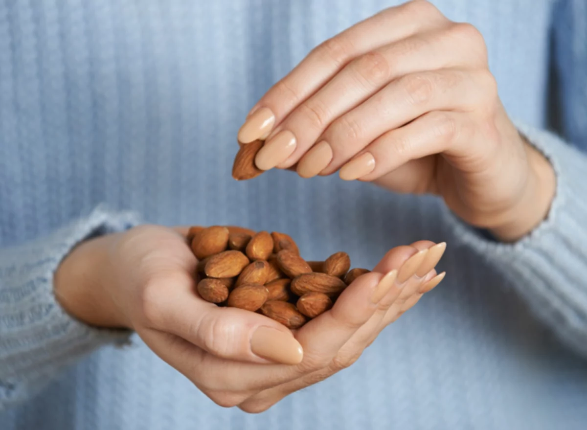 comer almendras